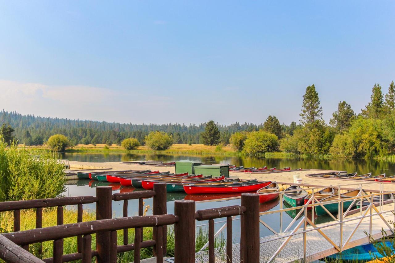 6 Red Cedar Villa Sunriver Bagian luar foto