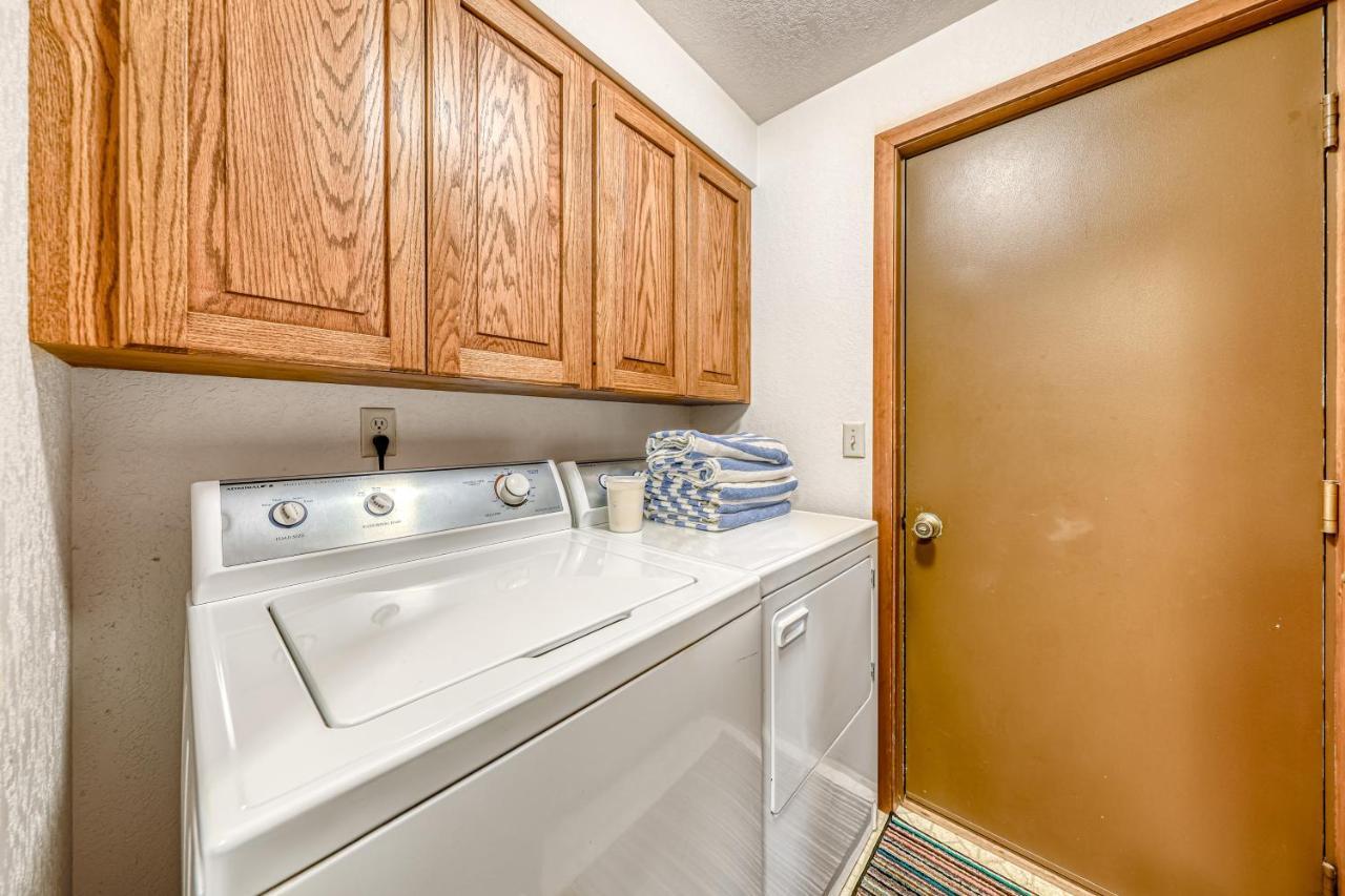 6 Red Cedar Villa Sunriver Bagian luar foto