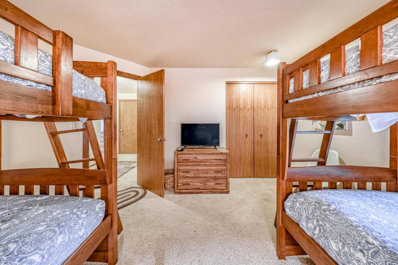 6 Red Cedar Villa Sunriver Bagian luar foto